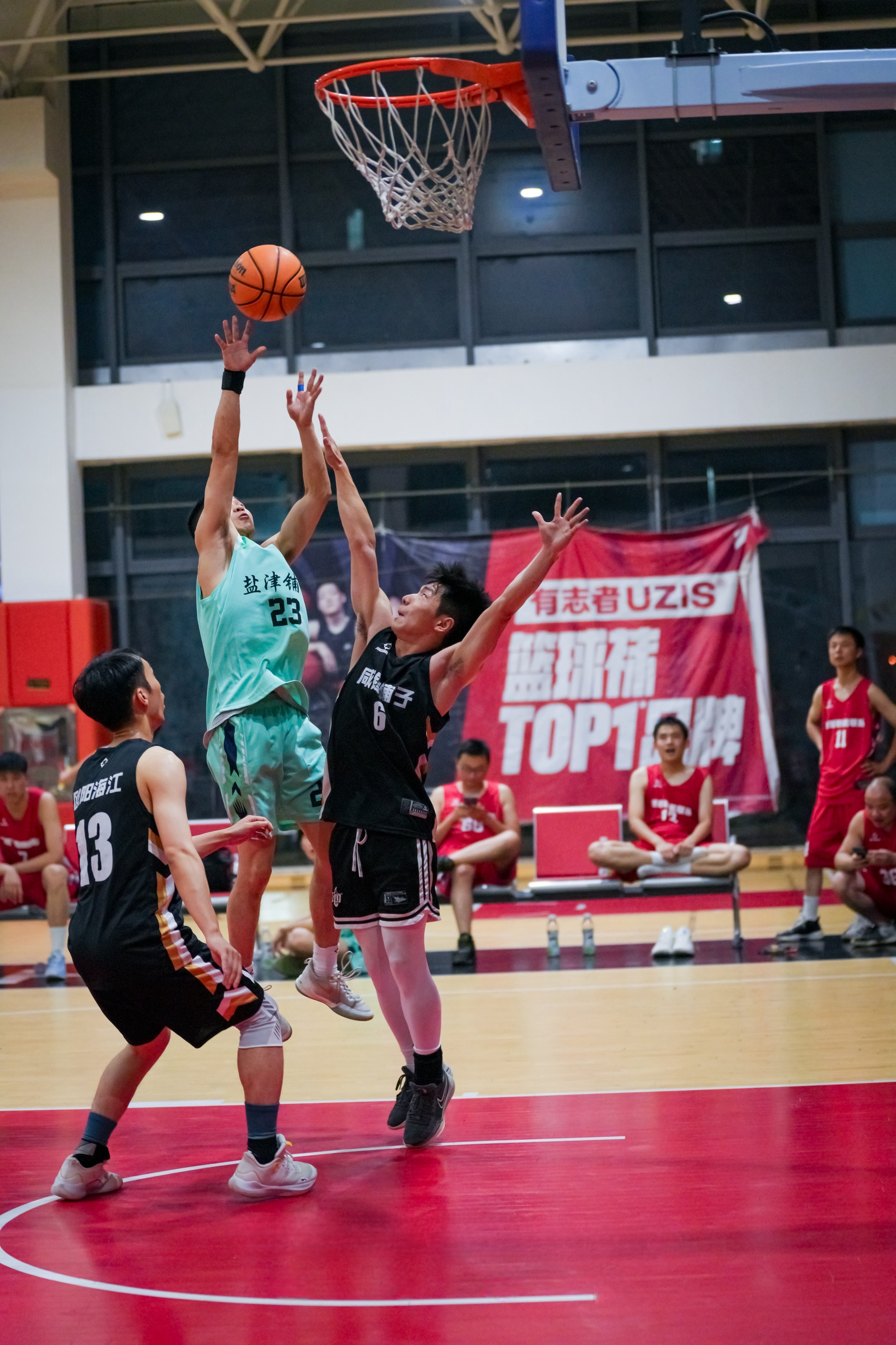 鹽津鋪子首屆“鹽BA”職工籃球聯(lián)賽圓滿收官! 鹽津鋪子首屆“鹽BA”職工籃球聯(lián)賽圓滿收官!